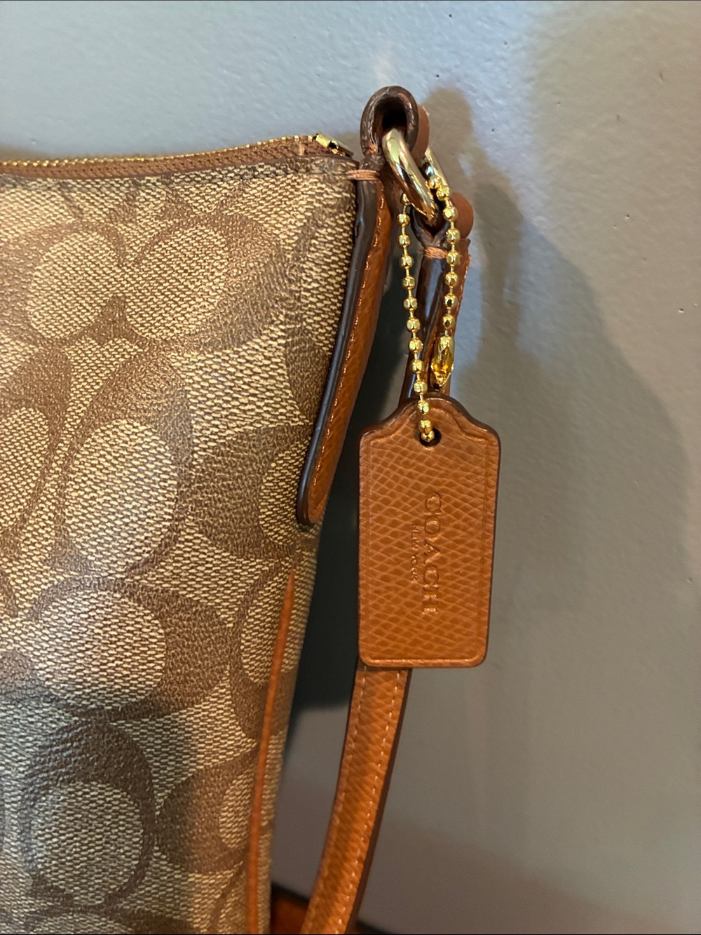 Coach Tan Signature Crossbody Bag - Picture 3 of 9